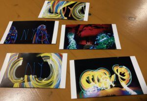 Mehr über den Artikel erfahren „Lightpainting“ – eine kunstvolle Lichtspielerei mit Barbara Steinberg