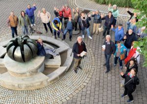 Mehr über den Artikel erfahren Historischer „Spaziergang durch Urbach“