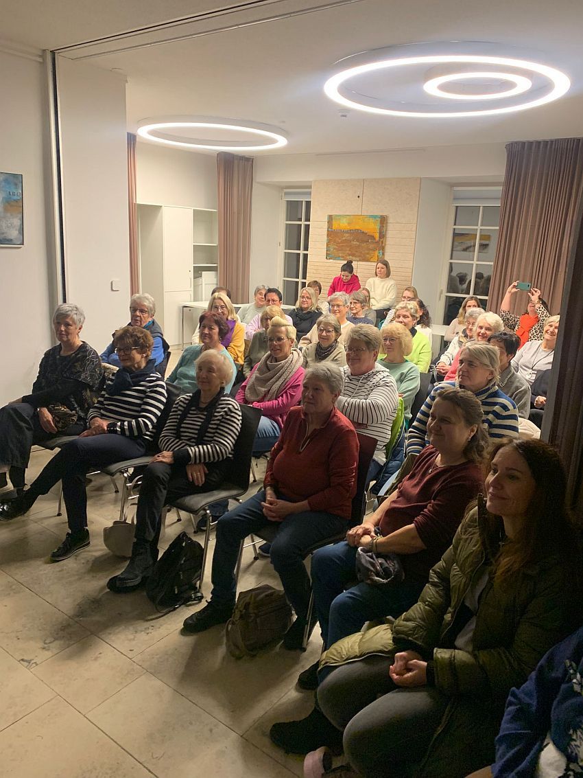 Du betrachtest gerade „Resi haut nix um“ – Landfrauenvortrag am 08.01.2025