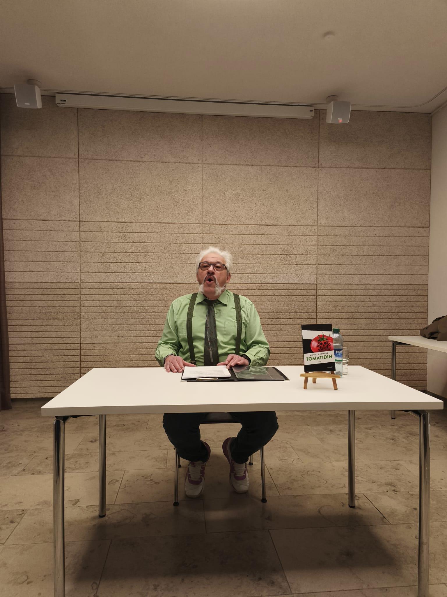 Du betrachtest gerade Michael J. Scheidle – liest „Tomatidin“